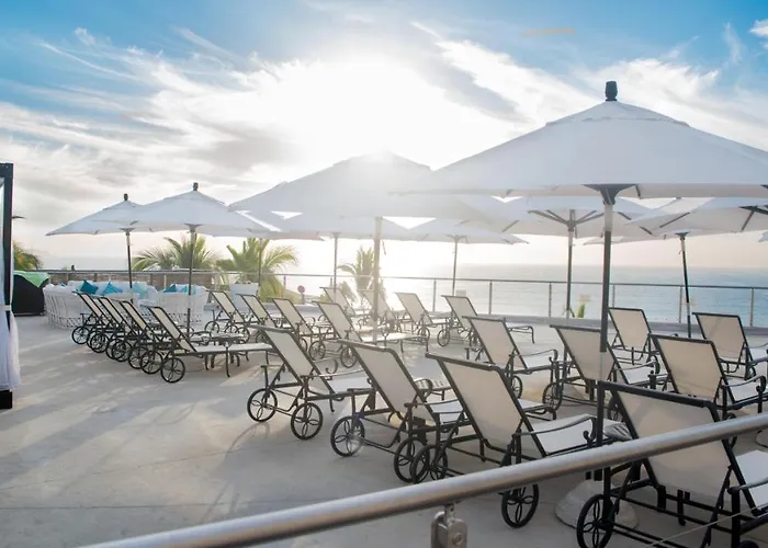 One Bedroom Ocean Front On Medano Beach Guest house